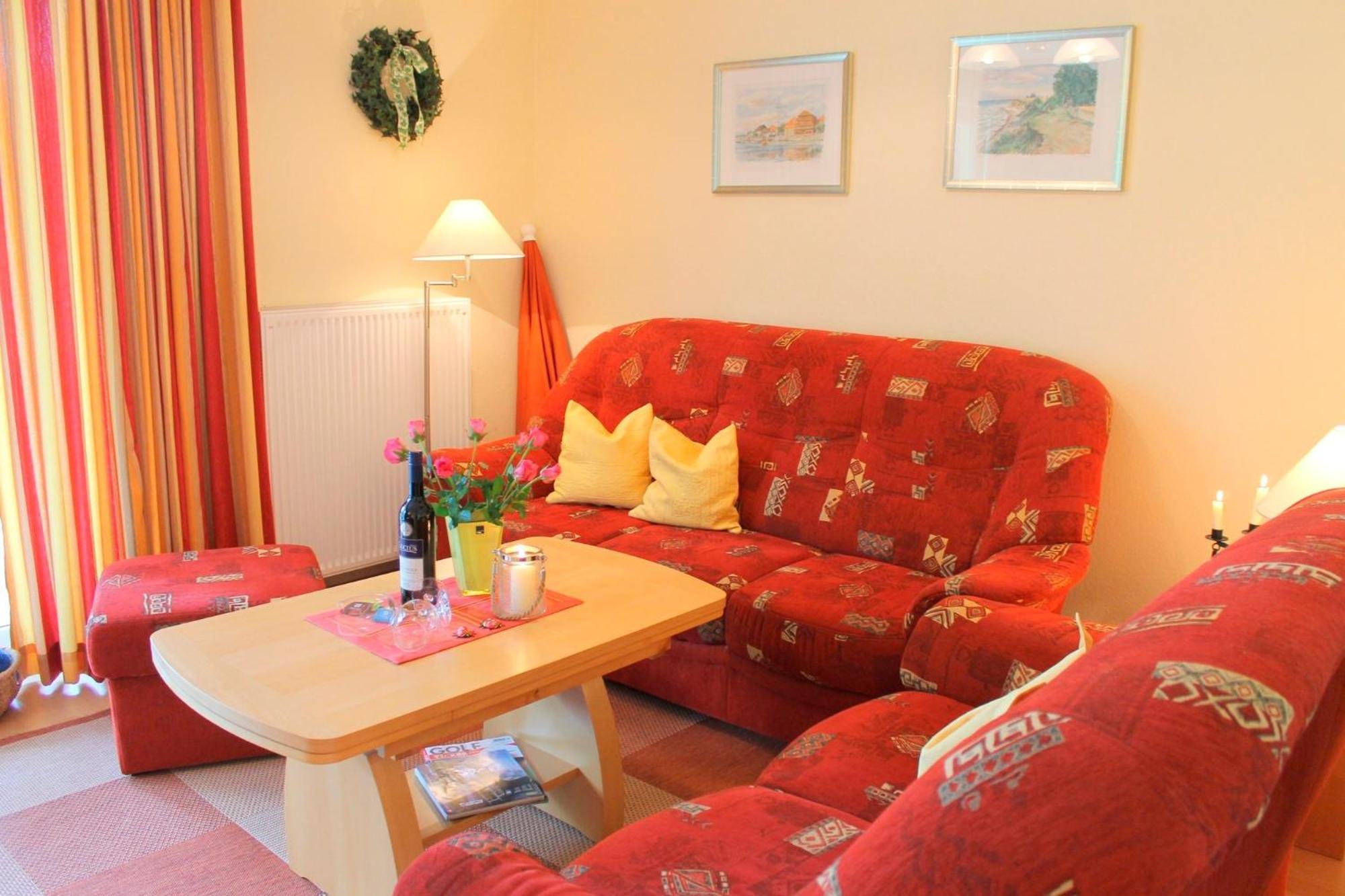 Residenz Am Kurpark - Whg 12 - Familienfreundliche Wohnung, Strandnah Und Zentral Gelegen, Wlan Grömitz Extérieur photo